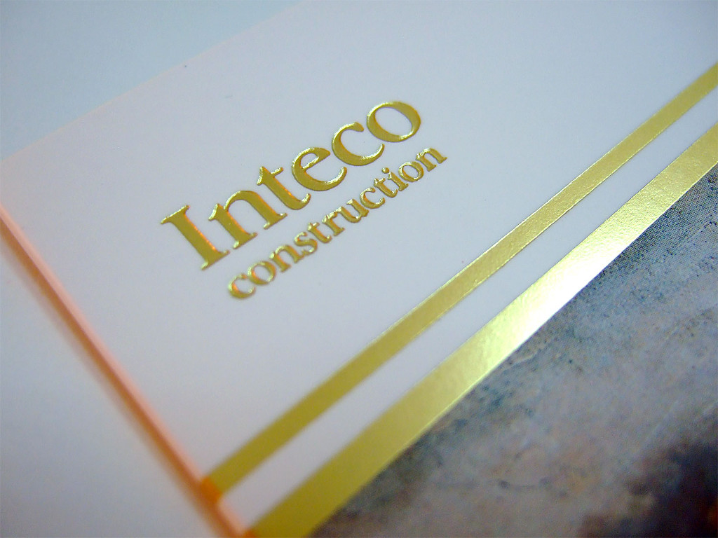 Виготовлення вітальних листівок Inteco. Поліграфія друкарні Макрос, виготовлення рекламних листівок, специфікація 958995-2