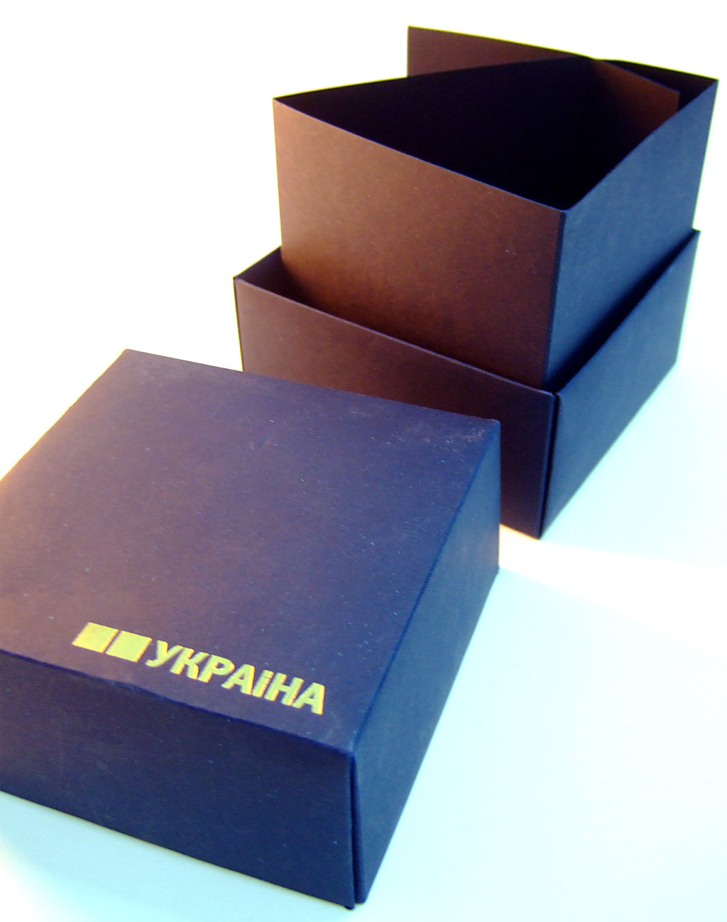 Друк упаковки «Україна». Поліграфія друкарні Макрос, виготовлення упаковки, специфікація 971997-3